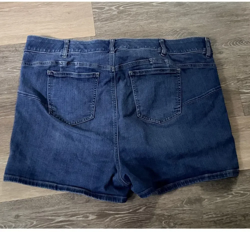 Torrid Denim Shorts Size 24 Bombshell Skinny